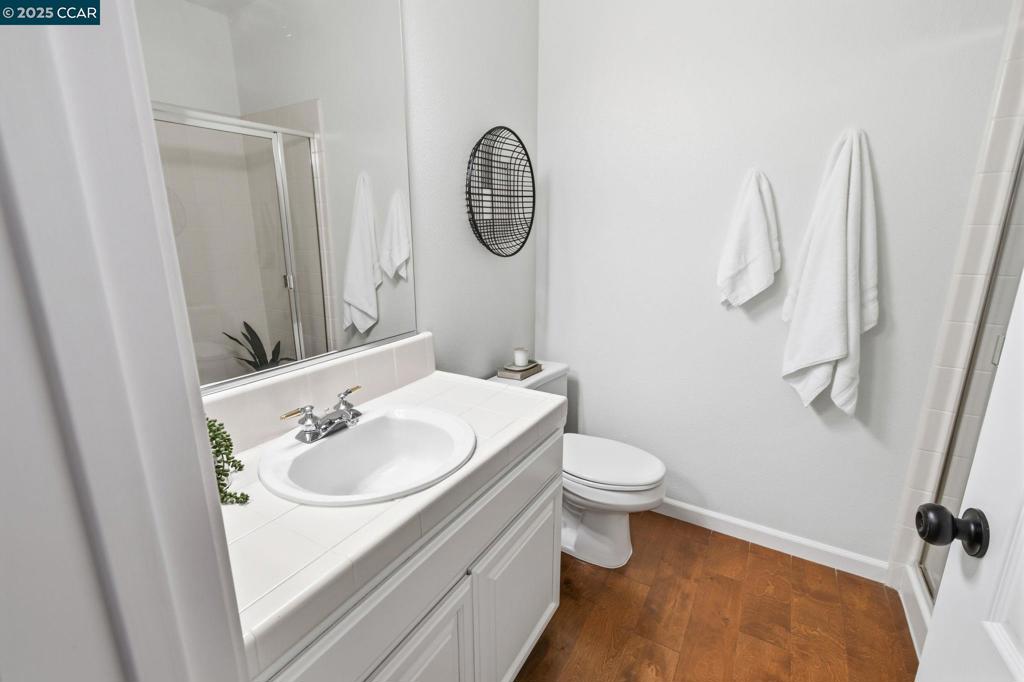 HOLLY CREEK - Residential