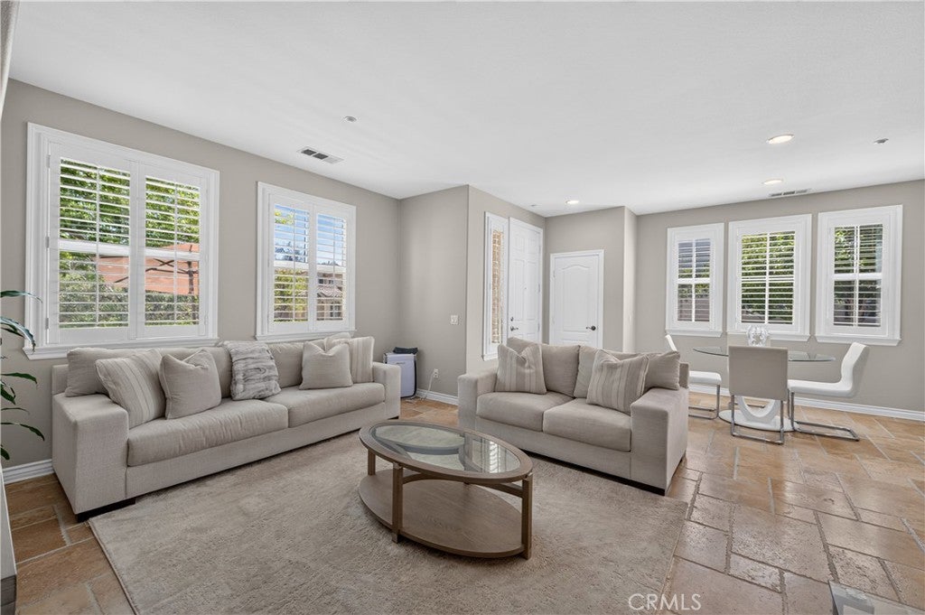 28947 Frankfort