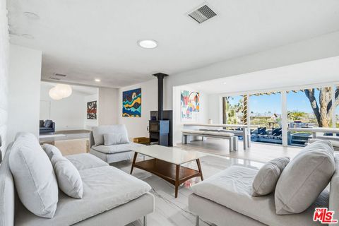 Photo of 61194 Prescott Trail, Joshua Tree, CA 92252 (MLS # 26655453)