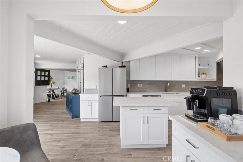 1108 Keller Way