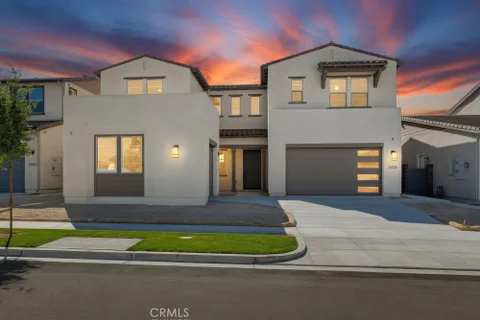 MLS: OC26214957