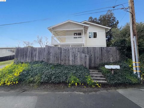 2291 Yale St Martinez CA 94553