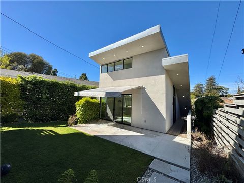 Photo of 929 E 68th Street #C, Inglewood, CA 90302 (MLS # SB26037578)