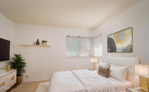 Tiny photo for 1601 Oneida Place, Oxnard, CA 93030 (MLS # V1-38964)
