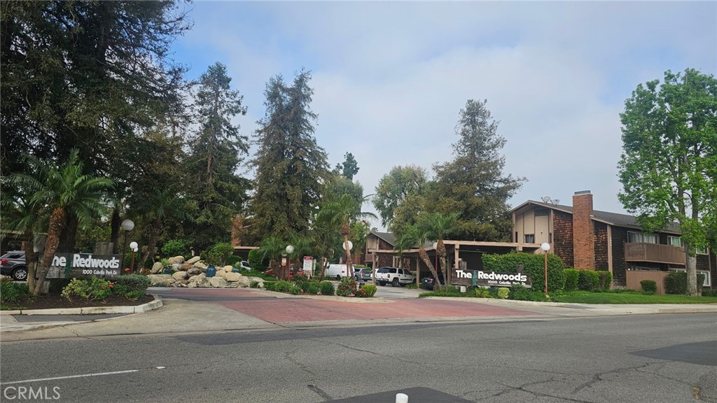 1008 Cabrillo Park C