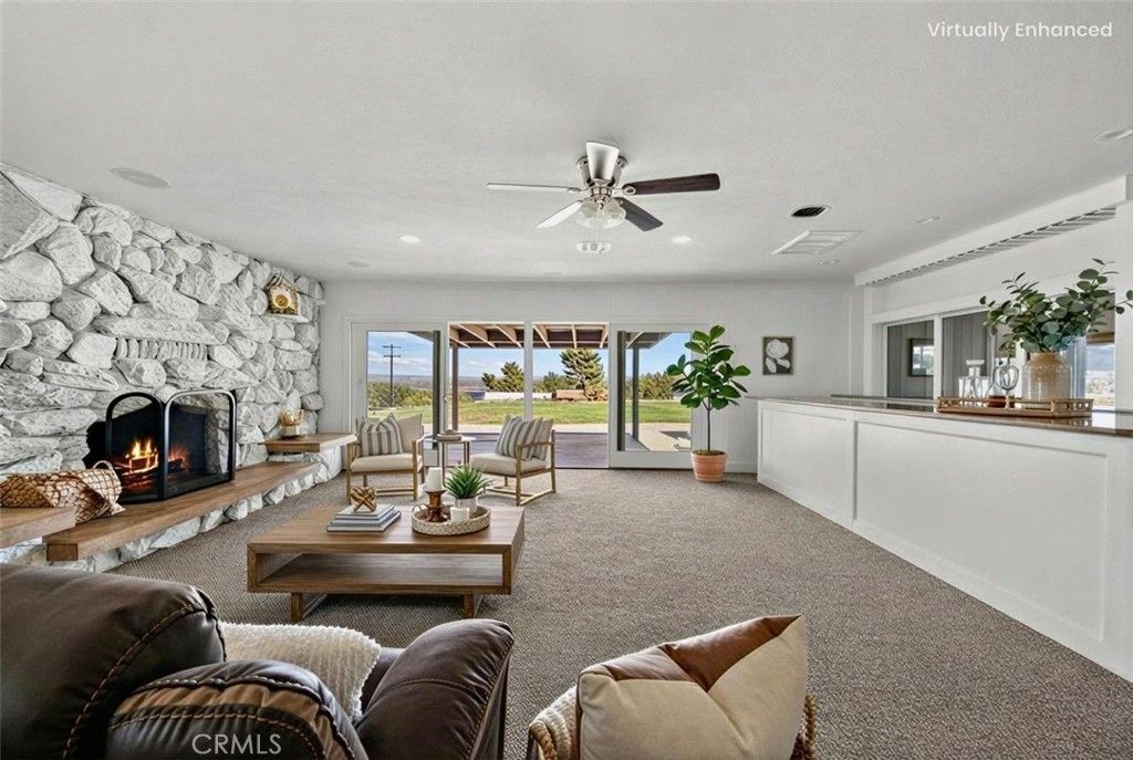 Photo of 354 Westlake Dr, Palmdale, CA 93551 (MLS # SR26013925)