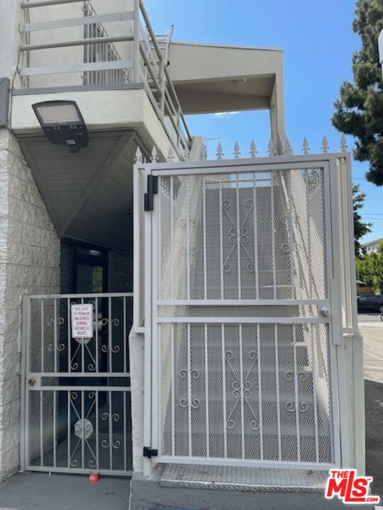 - Residential Lease