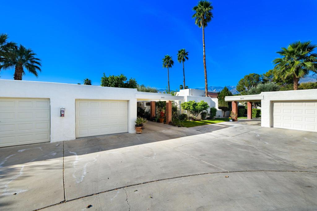 1683 Tam O Shanter Plaza