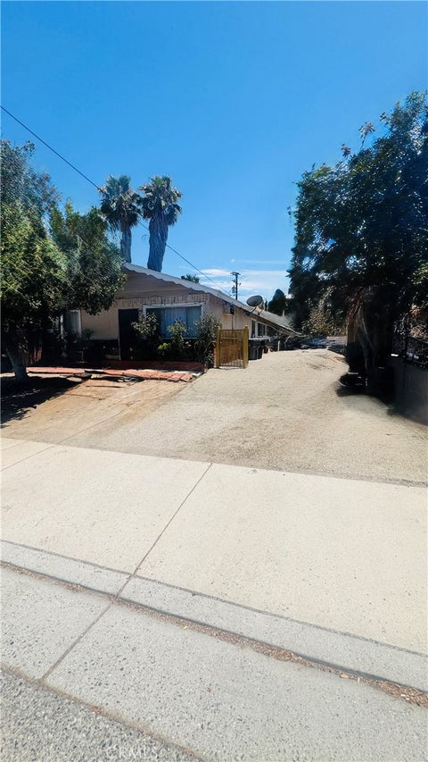 Photo of 1106 E 7th ST, Corona, CA 92879 (MLS # RS26130094)