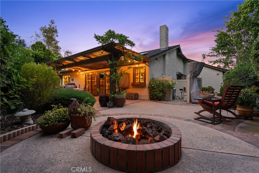 10637 Sylvia Avenue
