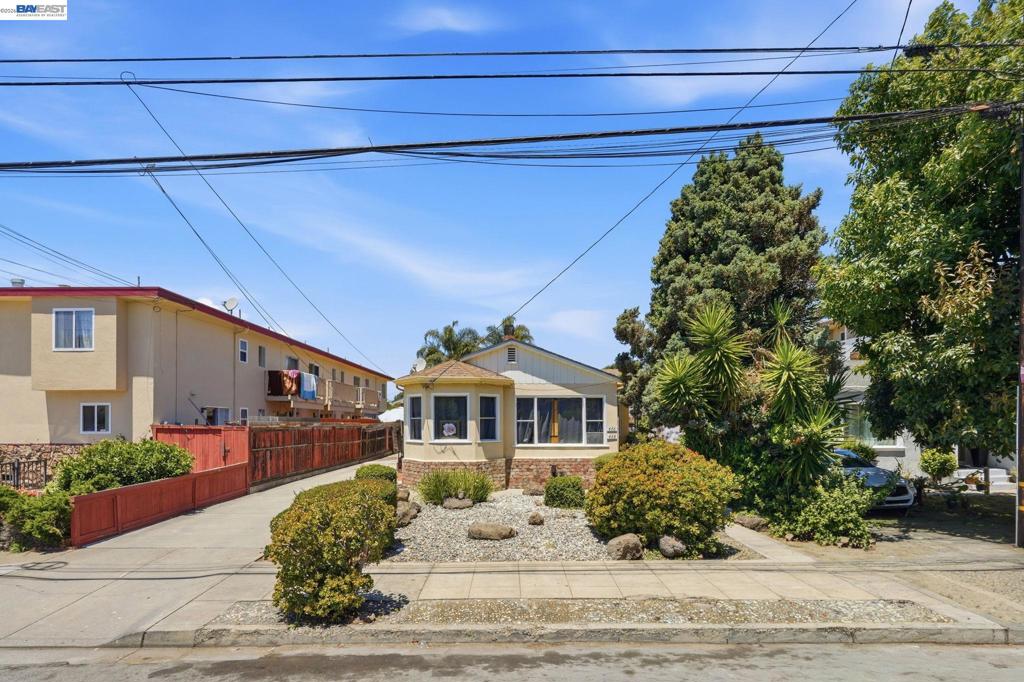446 Dolores Ave AVE