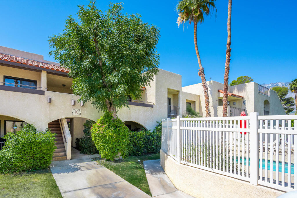 200 E Racquet Club Road 70
