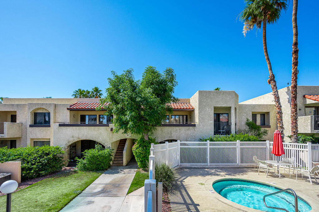 200 E Racquet Club Road 70