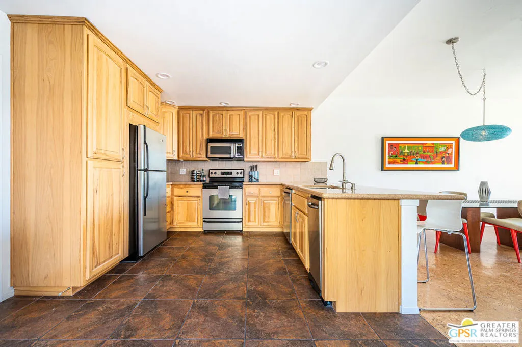 Cathedral City, California 92234, United States, 2 Bedrooms Bedrooms, ,2 BathroomsBathrooms,Residential,Active,198984