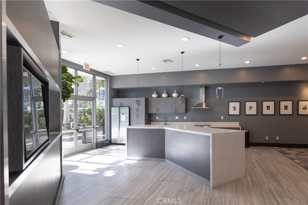 Downtown (DT) - Residential Lease