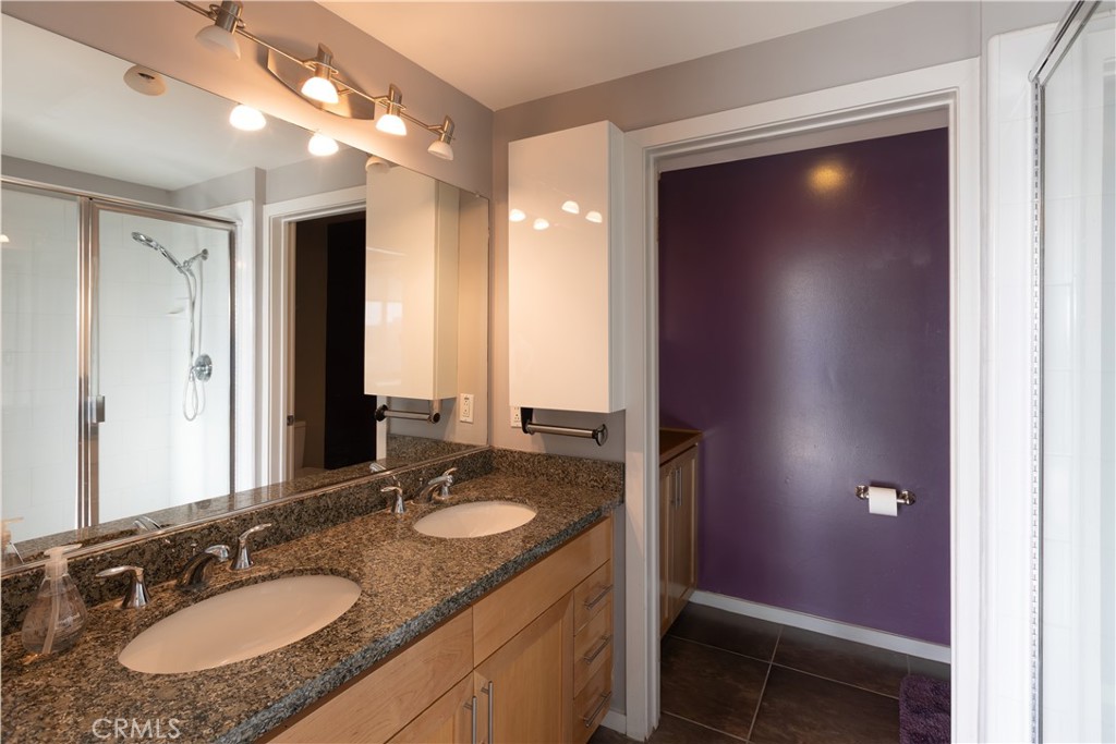 Downtown (DT) - Residential Lease