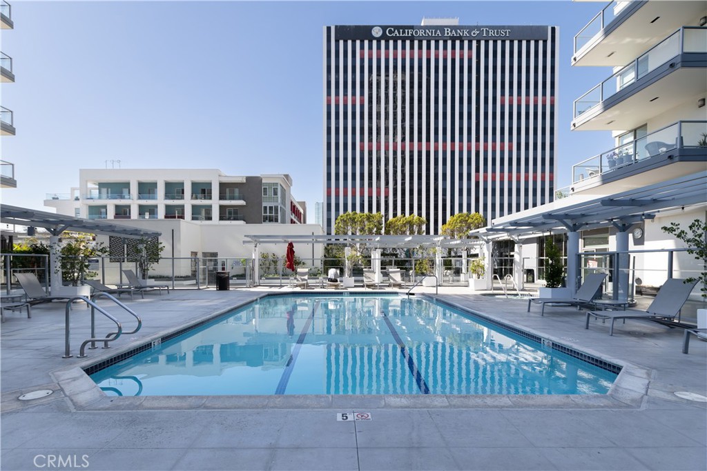 Downtown (DT) - Residential Lease