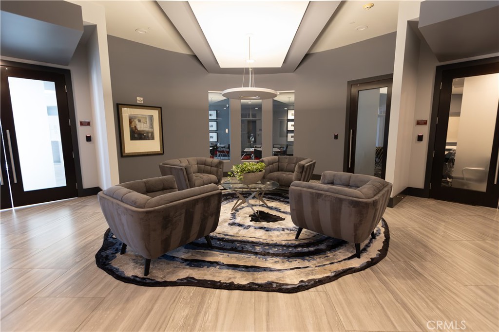 Downtown (DT) - Residential Lease