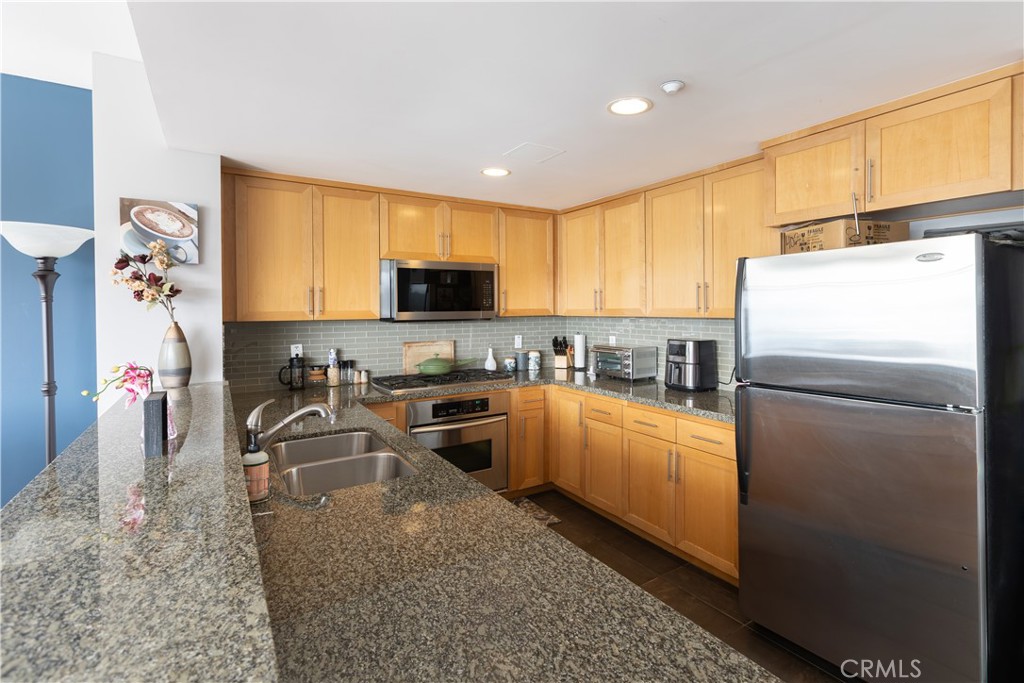 Downtown (DT) - Residential Lease