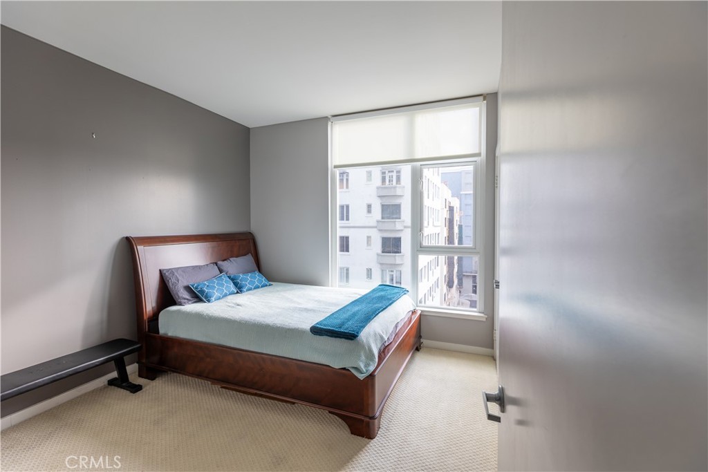 Downtown (DT) - Residential Lease