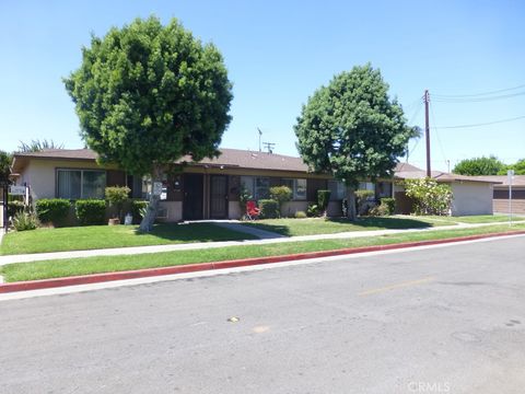Photo of 2115 Broden Street, Anaheim, CA 92802 (MLS # PW25199885)