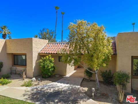 Photo of 73729 Desert Vista Court, Palm Desert, CA 92260 (MLS # 26870179)