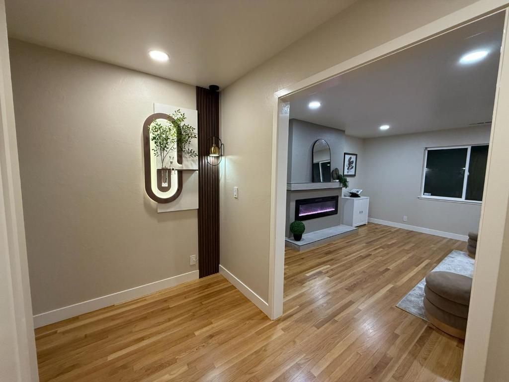 Photo of 2715 Millbrae Way, San Jose, CA 95121 (MLS # ML82040219)