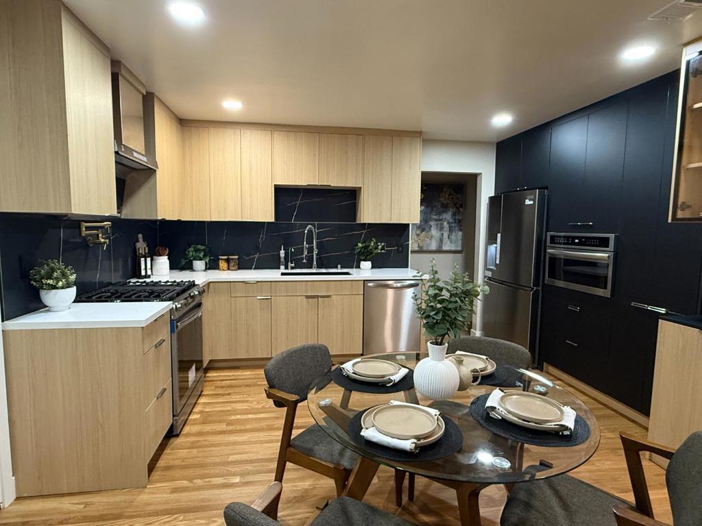 2715 Millbrae Way, San Jose CA 95121