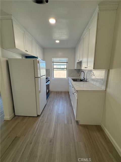 Photo of 1312 1/2 W Valencia Drive, Fullerton, CA 92833 (MLS # OC26209559)