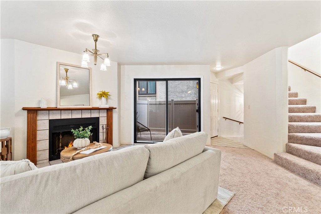 2601 E 19th Street 12