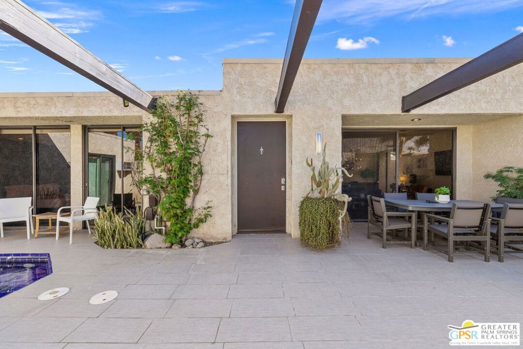 Greenhouse East - Residential Lease