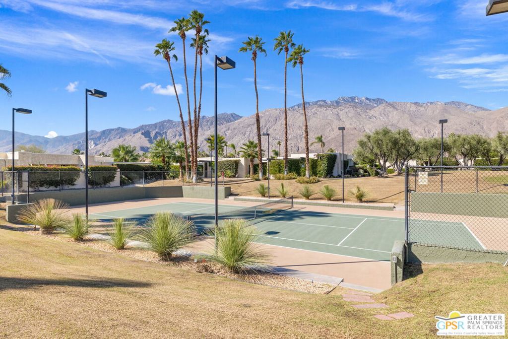 Greenhouse East - Residential Lease