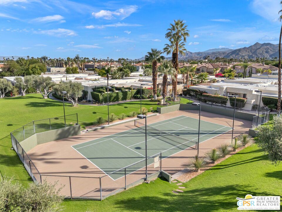 Greenhouse East - Residential Lease