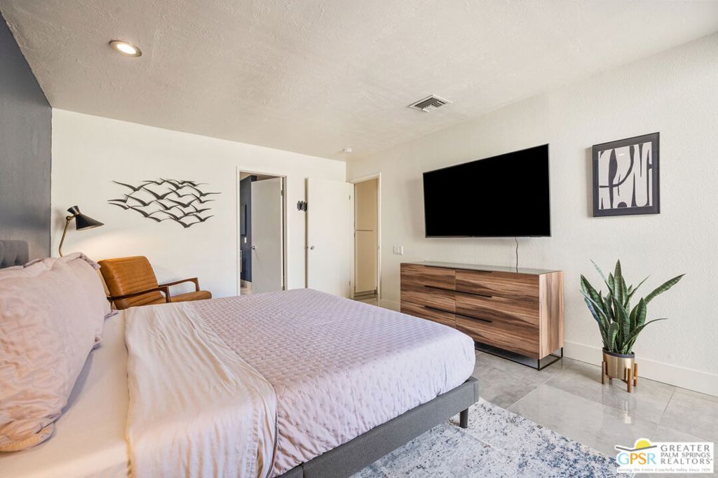 Greenhouse East - Residential Lease