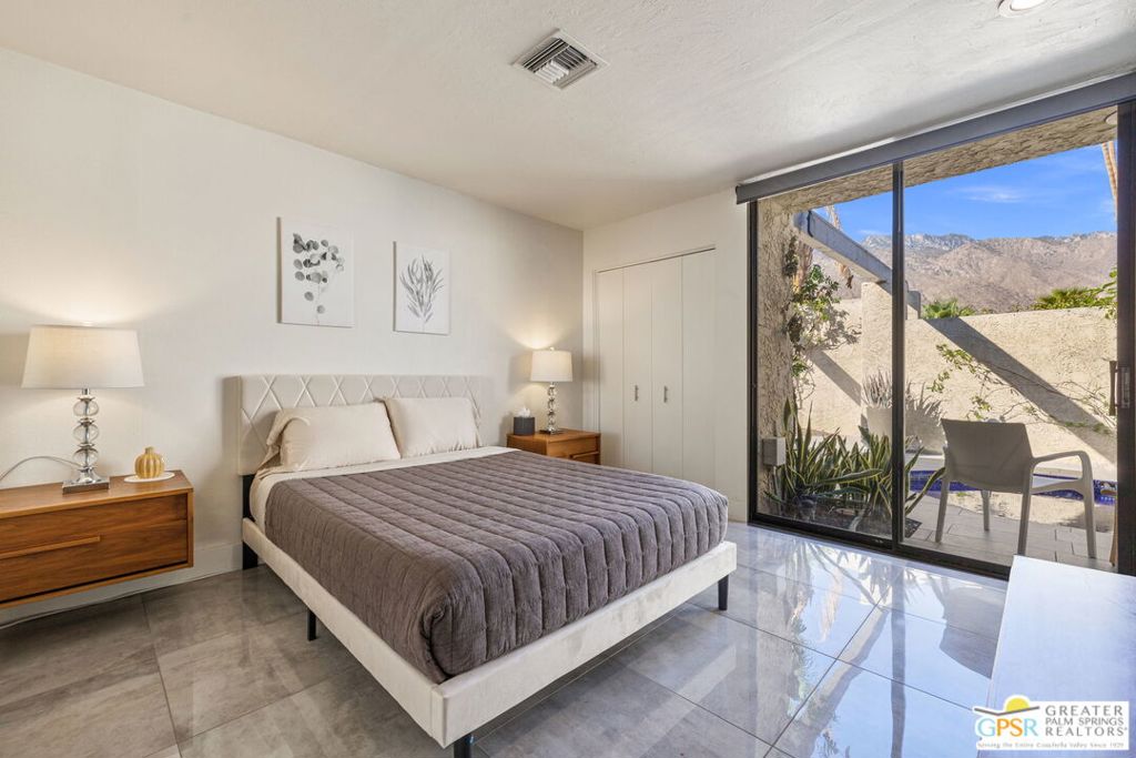 Greenhouse East - Residential Lease