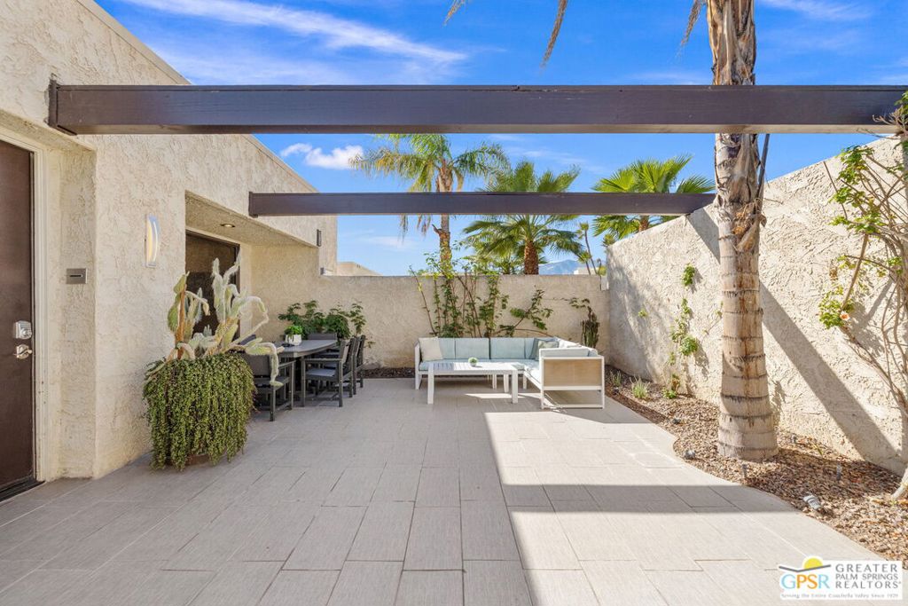Greenhouse East - Residential Lease