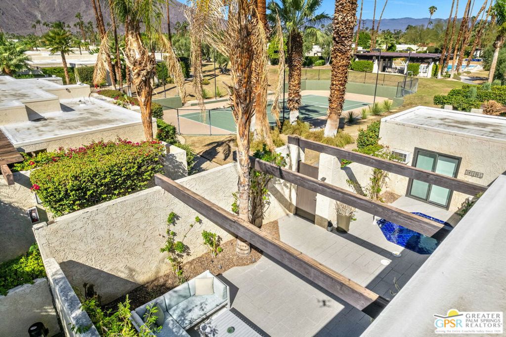 Greenhouse East - Residential Lease