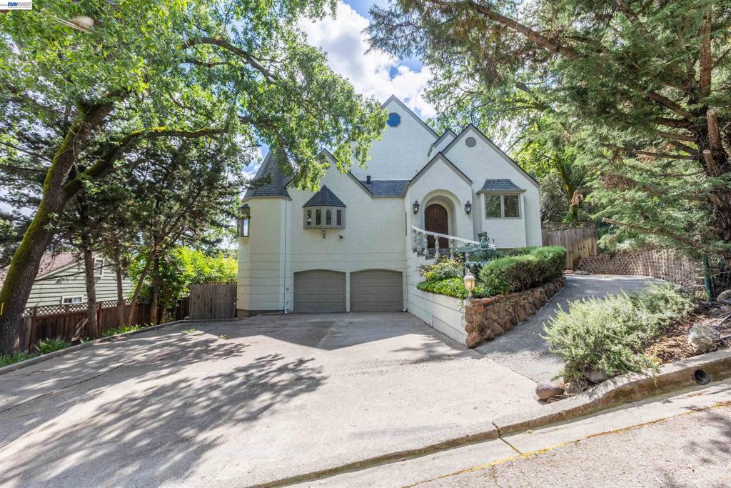 3 Lerner Drive