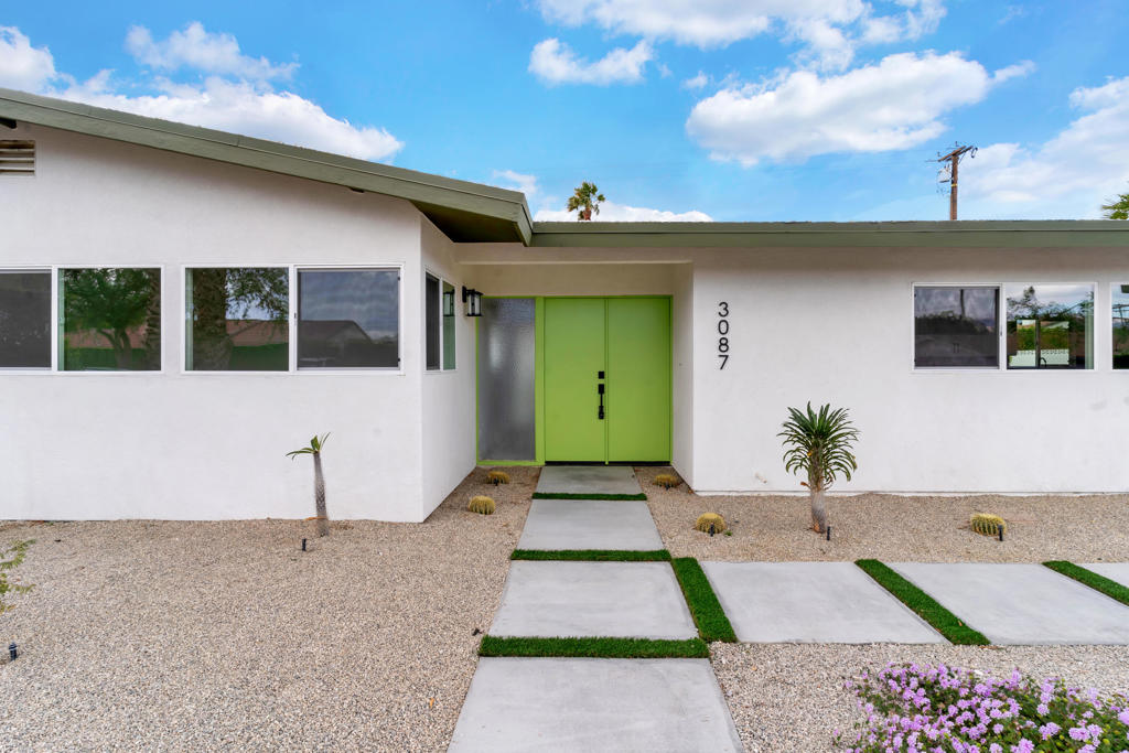 3087 N Biskra Road