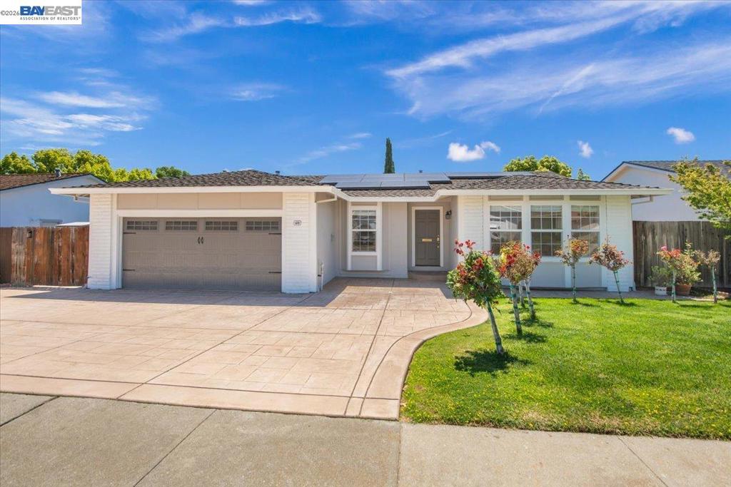 479 Mission Dr