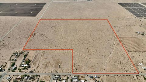 Photo of 0 Blyth Way, Blythe, CA 92225 (MLS # 219137540PS) Photo of 0 Blyth Way, Blythe, CA 92225 (MLS # 219137540PS)
