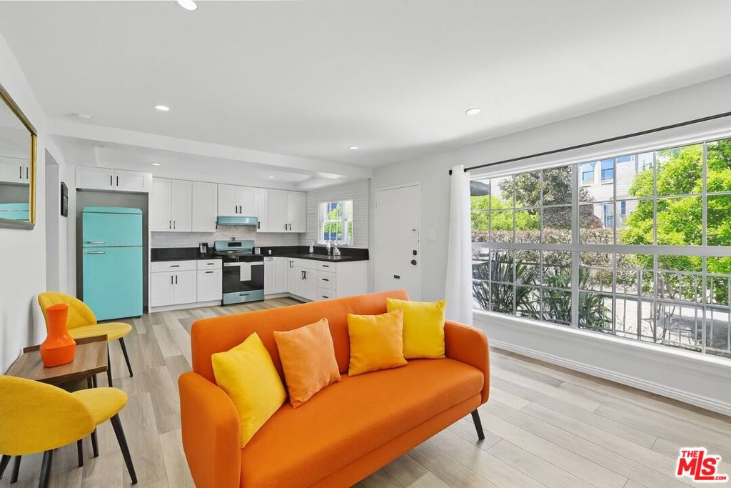 11710 Hartsook Street