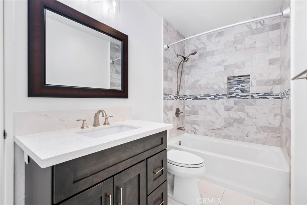 Windwood Townhomes (TH) - Residential Lease