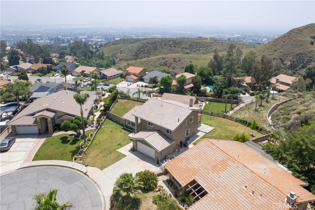 3074 Mountain Top Drive