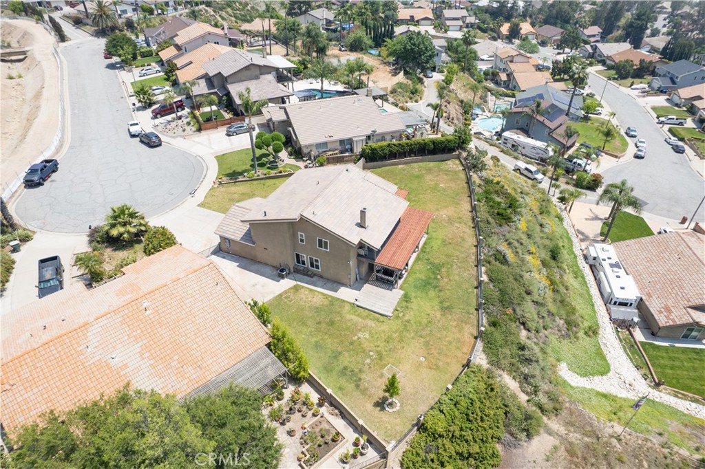 3074 Mountain Top Drive