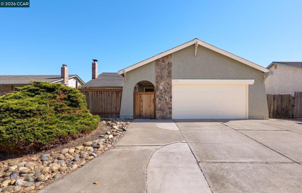 569 E Wigeon Way