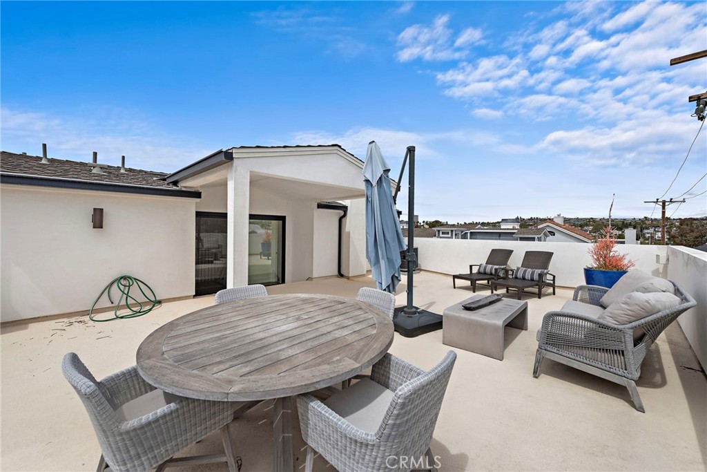 Corona del Mar South of PCH (CDMS) - Residential Lease