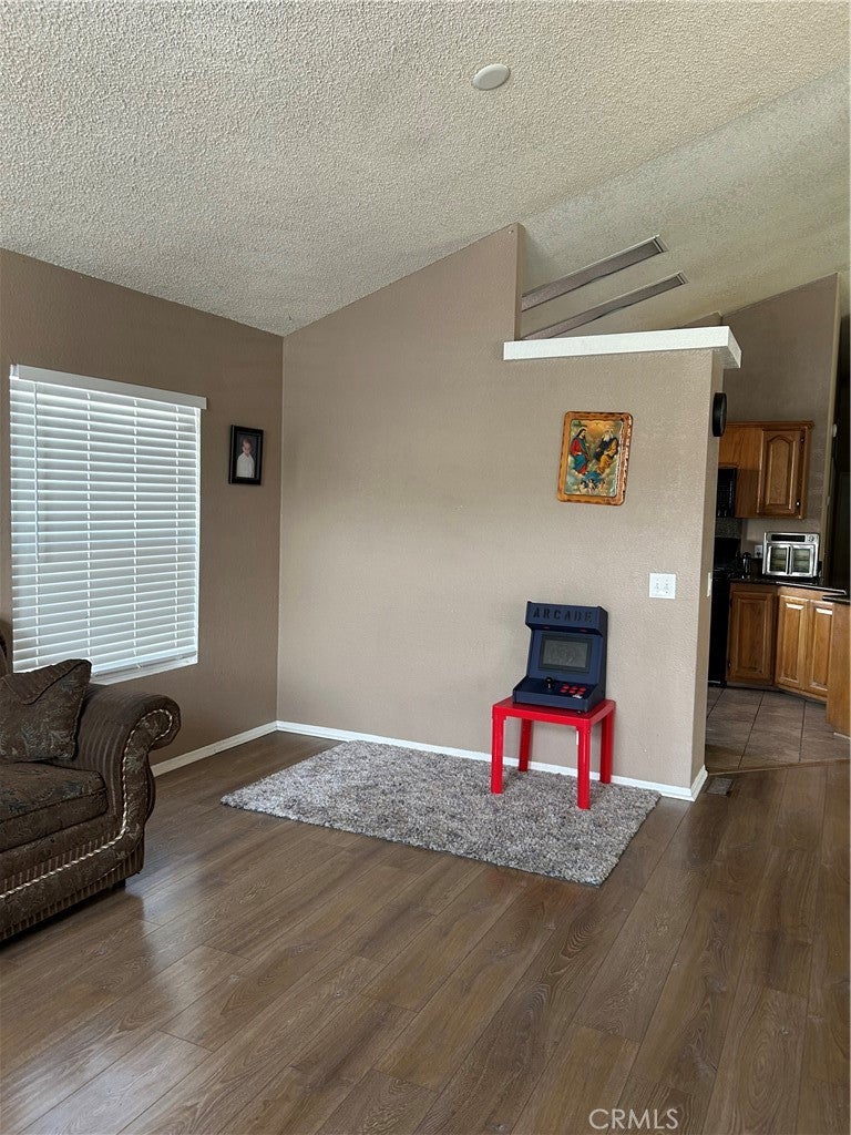 19842 Emerald Creek