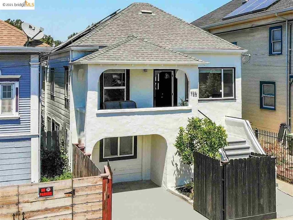 listing image 130721663112395904137