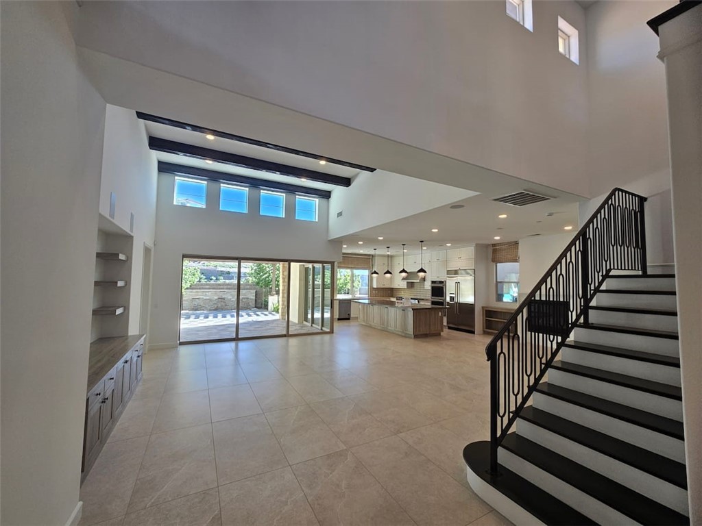 1582 Sunset View Drive